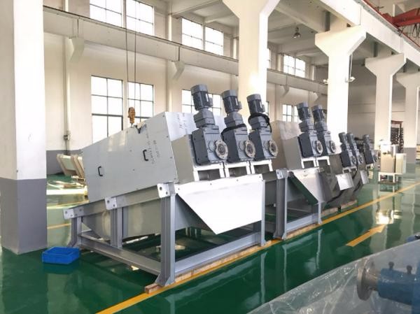 Hammer And Snail Dehydrator Sludge Dewatering Press With Thickener 